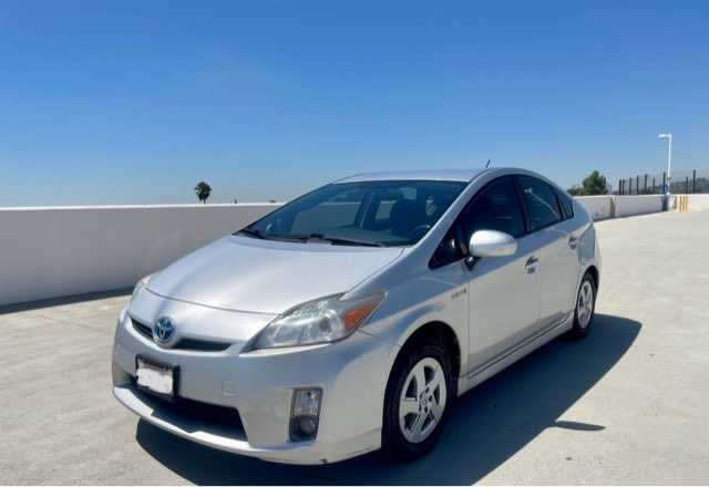 Toyota Prius Image 1