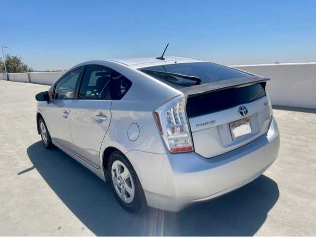 Toyota Prius Image 3